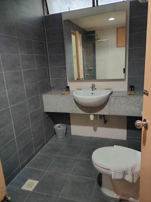Pavilion Fahrenheit 88 Bukit Bintang 3 Bedrooms Kuala Lumpur Bagian luar foto